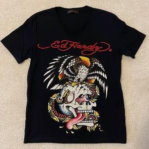 Ed Hardy Tshirt, sz small